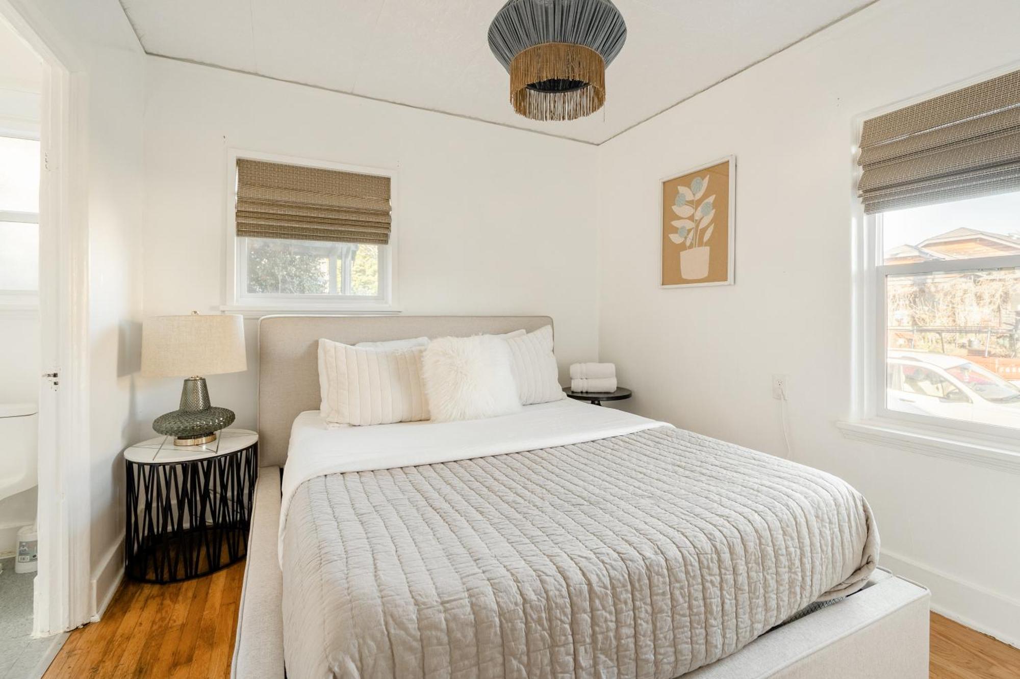 Collection - Sedona Vibes In Pdx- Walk To Local Shops & Coffee Holiday home